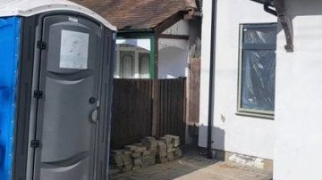 Builders Toilet Hire